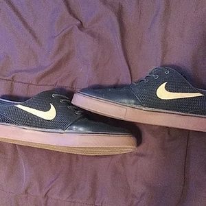 Nike sb shoes
